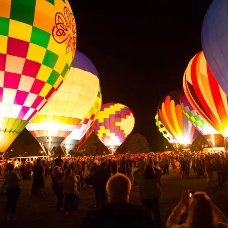 Hot Air Balloons night glow at Doncaster Balloon Festival