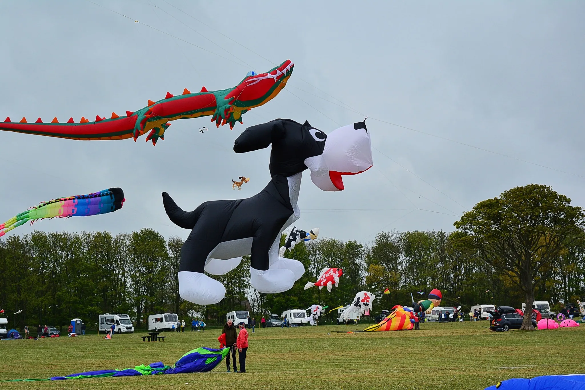 Large yellow gecko shaped kite at the Bridlington Kite Festival